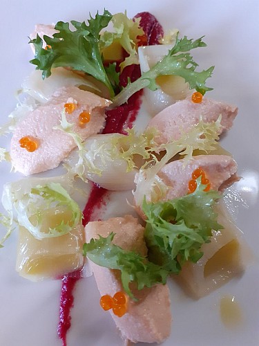 Auberge-Le-Moustier-1 1