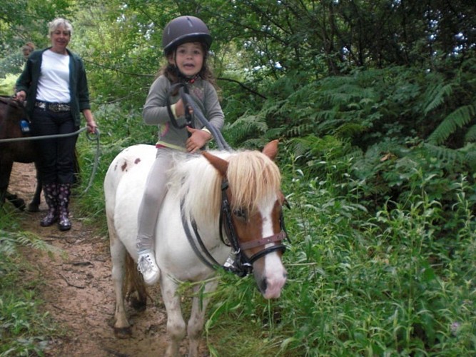 baladeponey_larrunalde_site_loisirs1