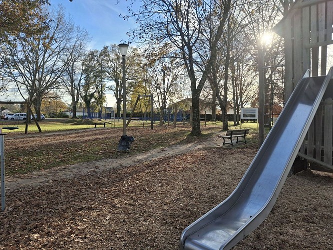 Montardon aire de pique-nique & jeux @CBM nov 2025 (2)