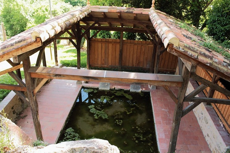 Lavoir Poudenas_AlbretTourisme