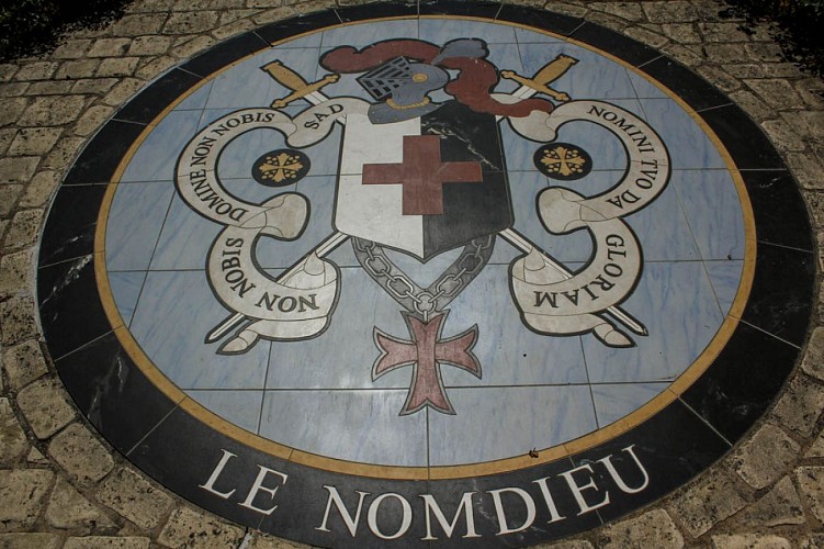 ITIAQU047FS000B6-Le-Nomdieu-8