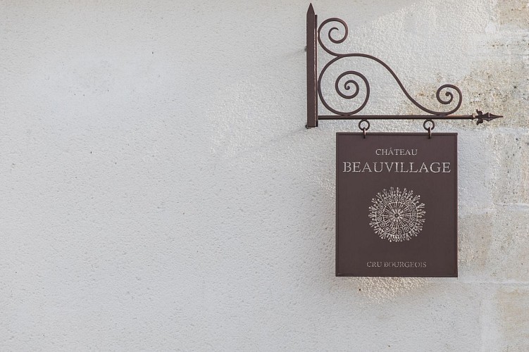 Visuel Château Beauvillage divers