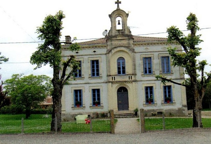 Bourgougnague-La vieille école - Façade