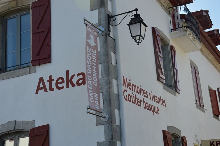 Ateka - Façade