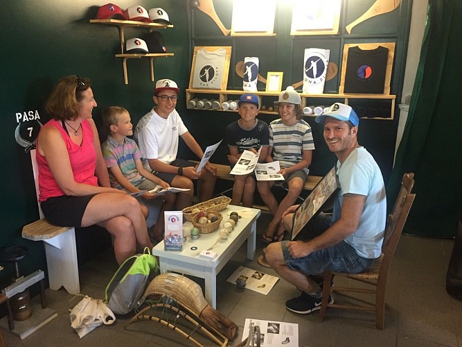 Ona pilota visite atelier