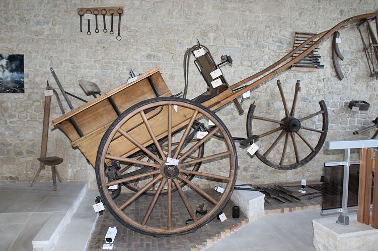 Charrette musée du charronnage et de la tonnellerie 