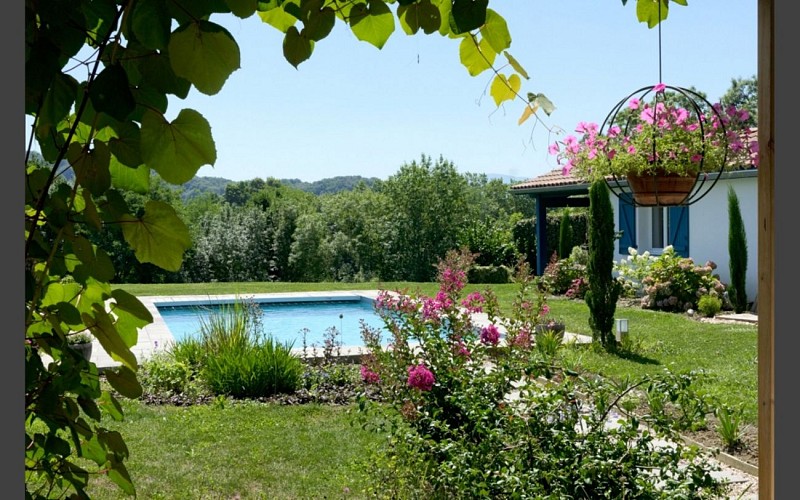 piscine-jardin-1440x900