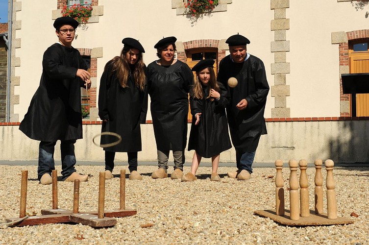 La Tour Nivelle - Musée d'école et Maison Littéraire Ernest Pérochon