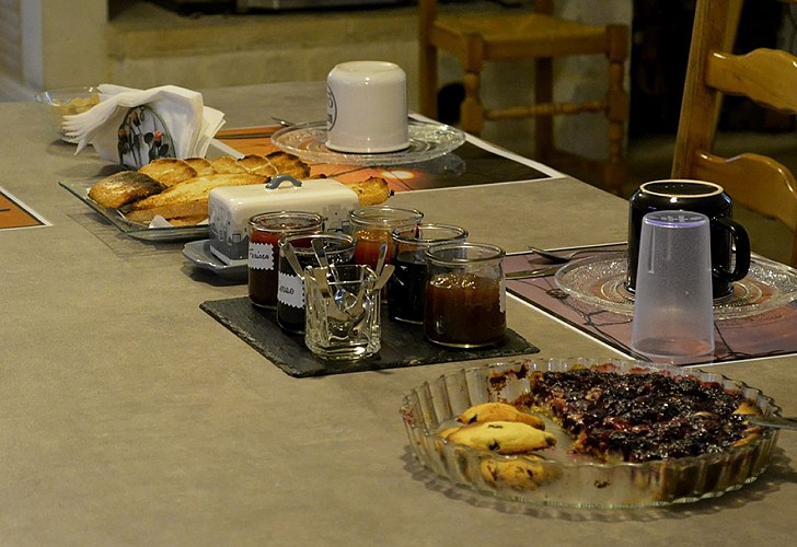 Maison Pesaulhé - Petit déjeuner1