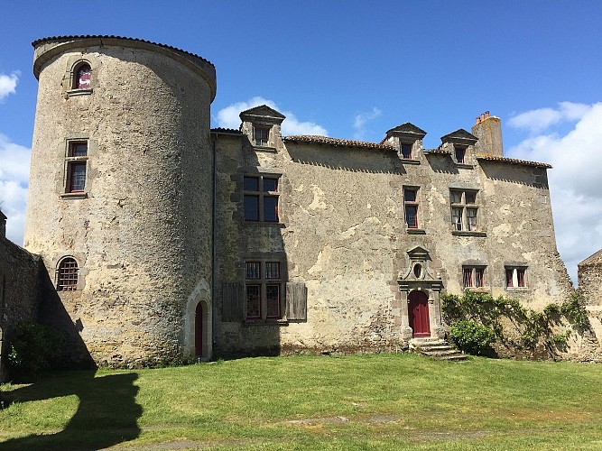 terves-logis-du-puy-blain-facade