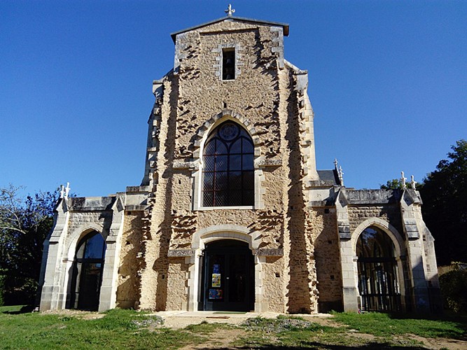 Basilique de Marçay - Musée du Livre