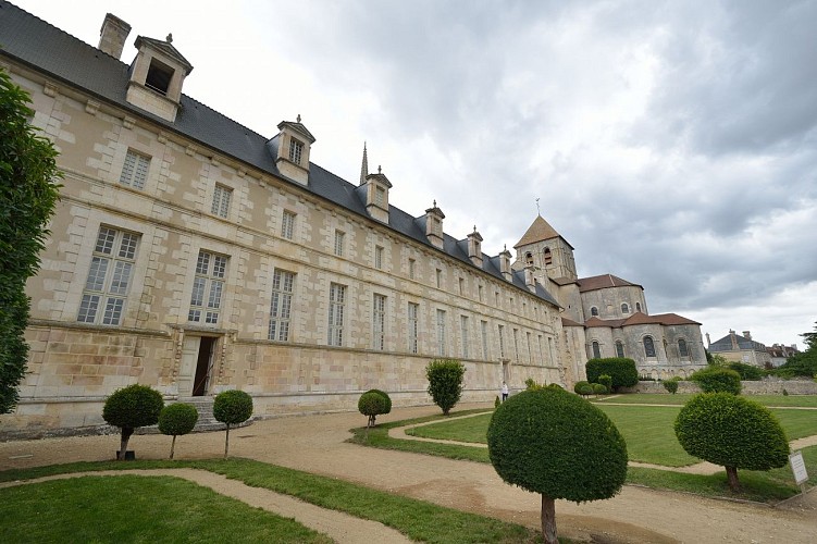 Abbaye de Saint-Savin