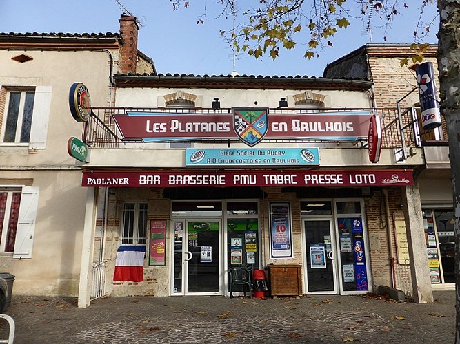 Brasserie des Platanes en Brulhois