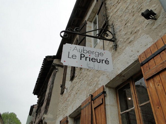 auberge-du-prieure-restaurant-exterieur-destination-agen-tourisme