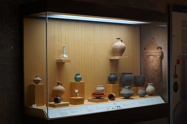 Vitrine 6 salle romaine