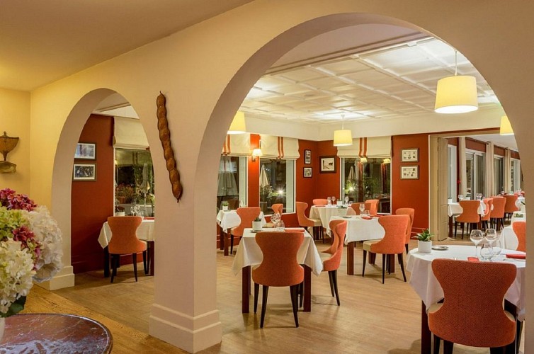 Restaurant-Ilura-saintjeandeluz-4-1280x850