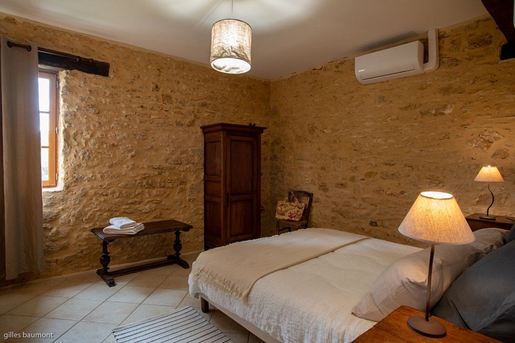 LE PETIT MANOIR DE VITRAC - GÎTE LE POMMIER
