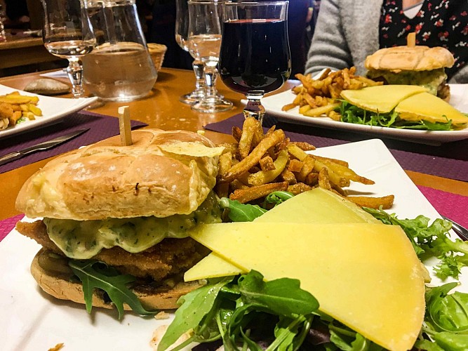 IMG-1401-4551e0d43a6f4da99f8bb47f16fa28ef