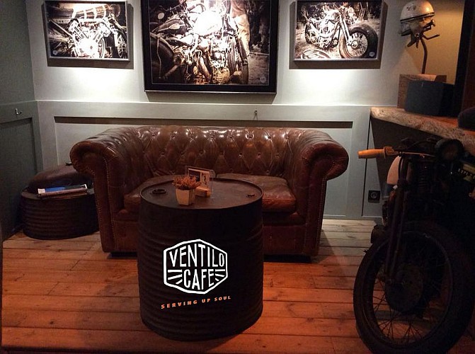 Ventilo Cafe Biarritz salle2