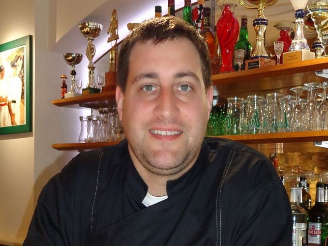 Hôtel Restaurant Les Sources de la Nive - chef cuisinier Xalbat - Estérençuby