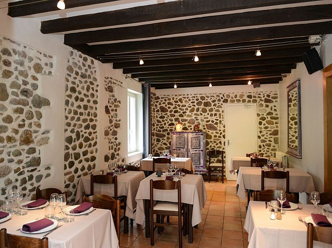 Hotel restaurant Andreinia - salle de restaurant - Estérençuby