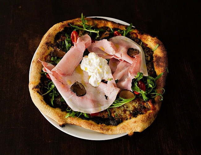 Pizza aux truffes