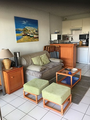 2021_izard (2) (Copier)