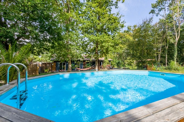 LEON-Silverlandes-piscine