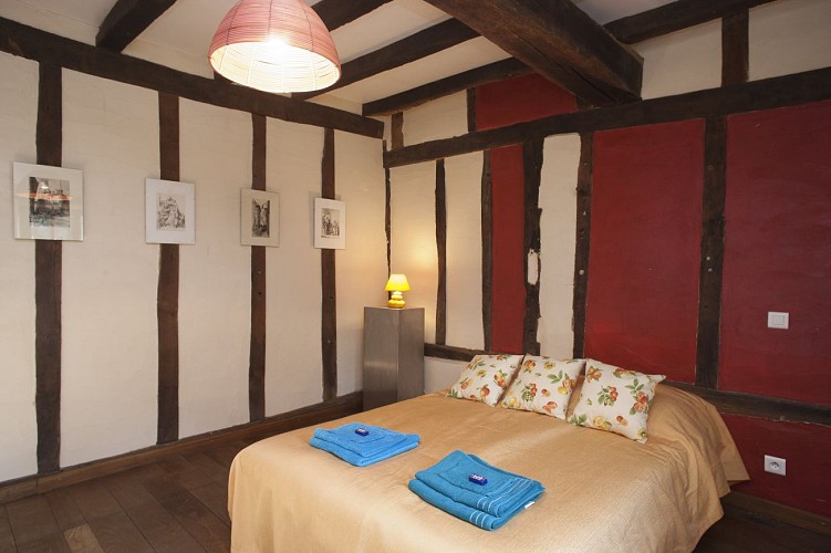 SarrailhdeGaranx-Chambre2-Pouillon