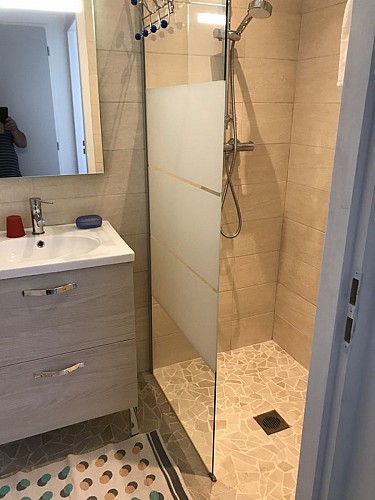 2022_fernandes (4) (Copier)