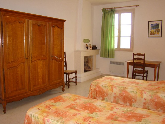 HLOAQU047FS000G5_THEZAC_chambre3bis