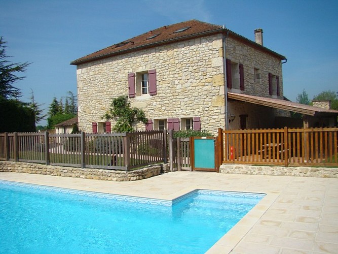 HLOAQU047FS000G5_THEZAC_maisonpiscine