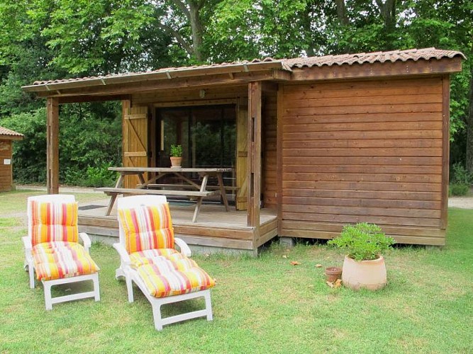 HLOAQU047FS002S0_PINDERES_HLL001B_chaletterrasse