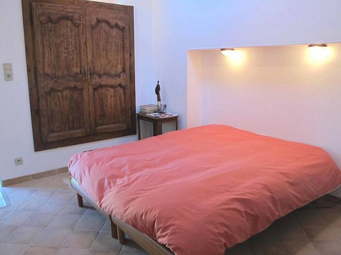 HLOAQU047FS003M7_REFCDT027_coinnuitbis