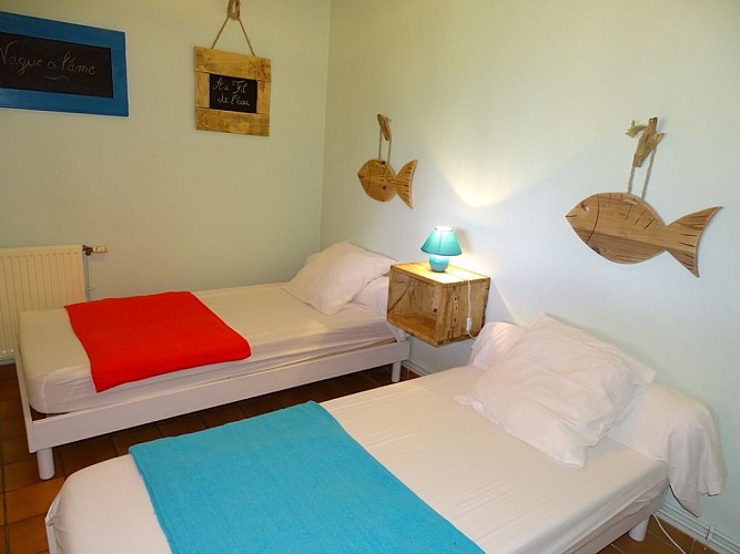 HLOAQU047FS002US_grande11