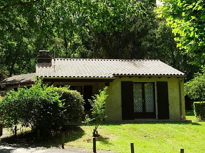 HLOAQU047FS002US_grande1