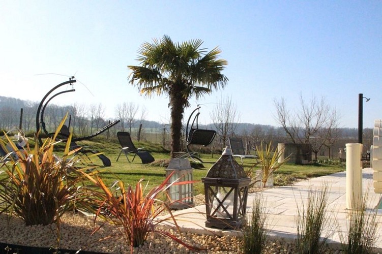 Domaine-les-Courteaux-Pool4--800x600--3