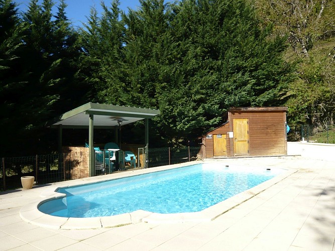 Les-Trois-Maisons-Piscine-I