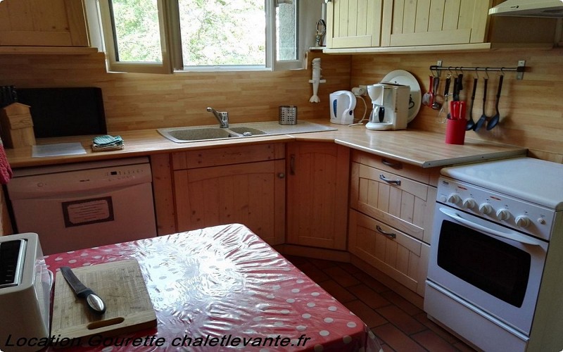 MEUBLES PARGADE 1440cuisine7.2016--Copier-