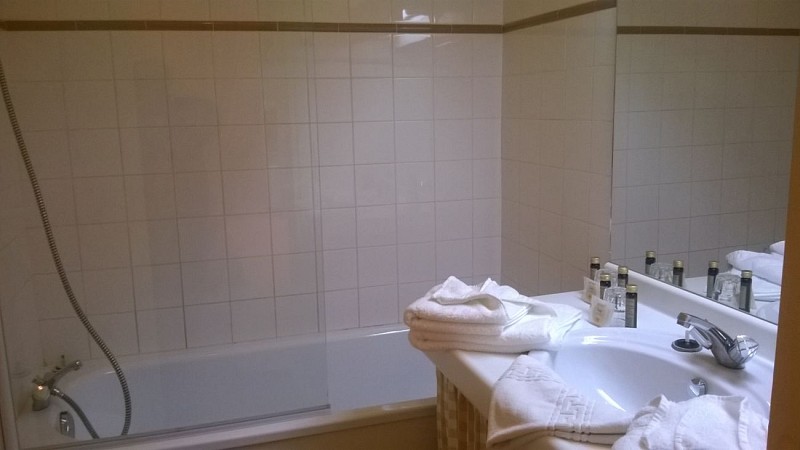 Chalet Marguerite - Salle de bains (Béatrice Jaury)
