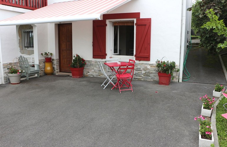 galzin_cour3_meuble_urr