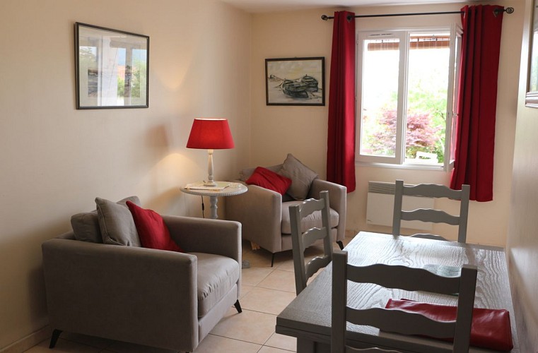 galzin_salon3_meuble_urr