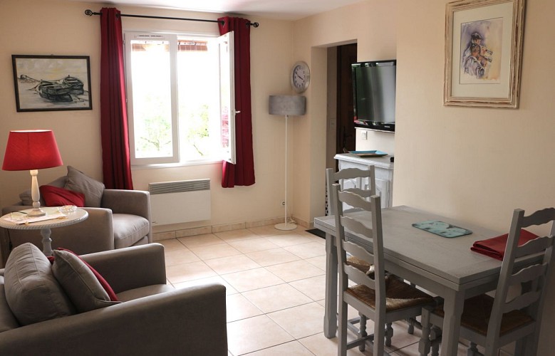 galzin_salon4_meuble_urr