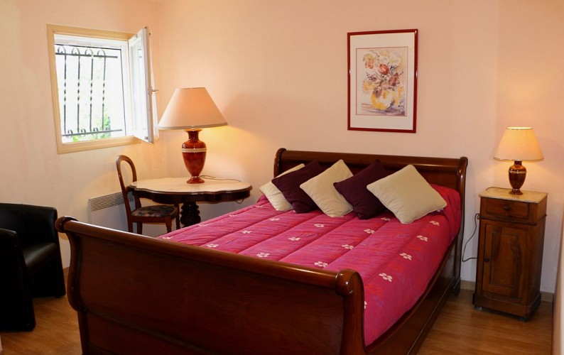 galzin_chambre_meuble_urr