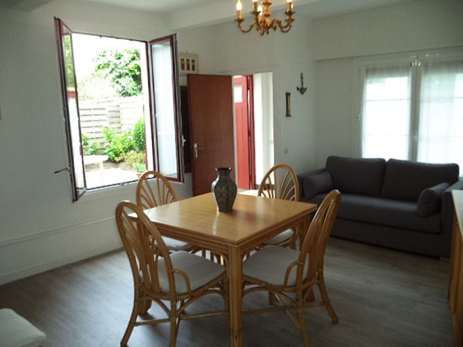 Acotztarra608_saintjeandeluz