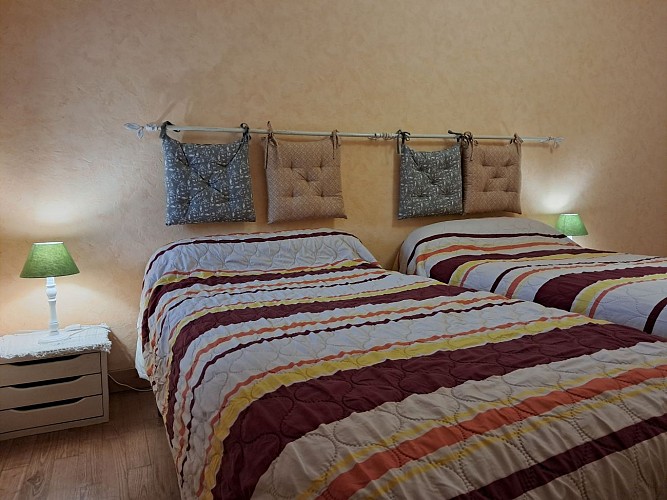 chambre 2 lits 90 ou 1 lit 180