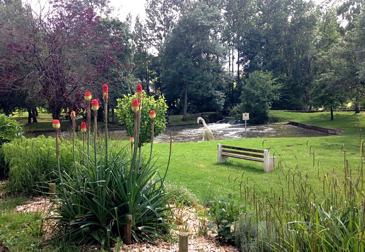 Aire de Loisirs de Celle Levescault