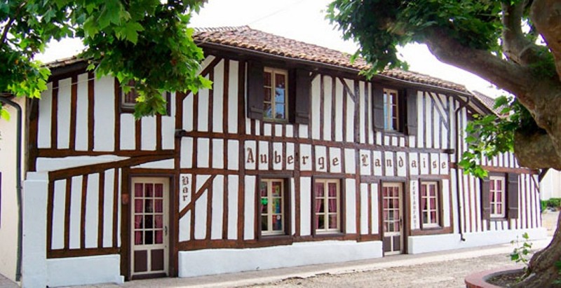 auberge-landaise-lue