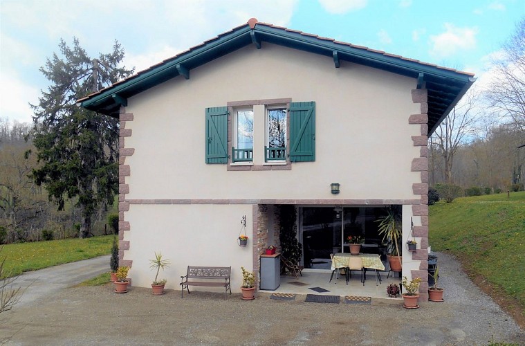 maison depez vue exterieure saint jean le vieux
