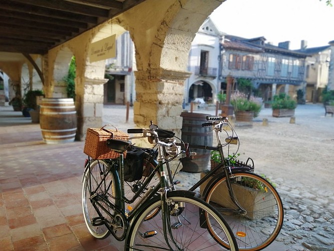 2 velos labastide